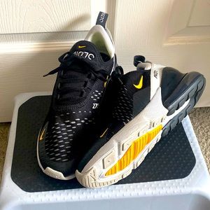 Nike Air Max 270 Kids' Grade School